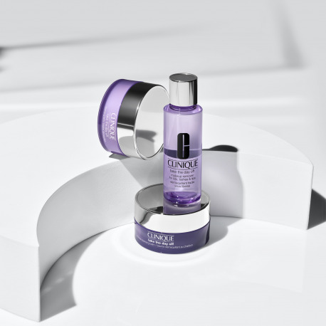 CLINIQUE Take The Day Off - Reinigungsbalsam mit Kohle CLINIQUE Take The Day Off - Reinigungsbalsam mit Kohle